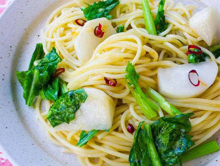 かぶの葉まで味わう ペペロンチーノ