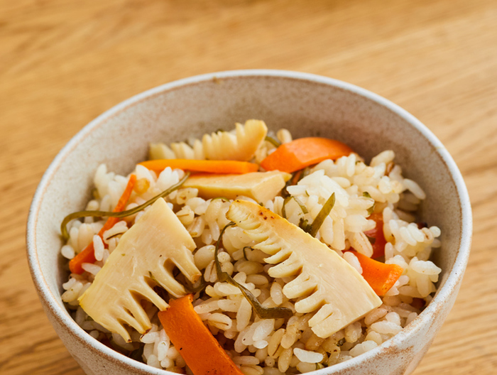 たけのこのもち麦炊き込みご飯