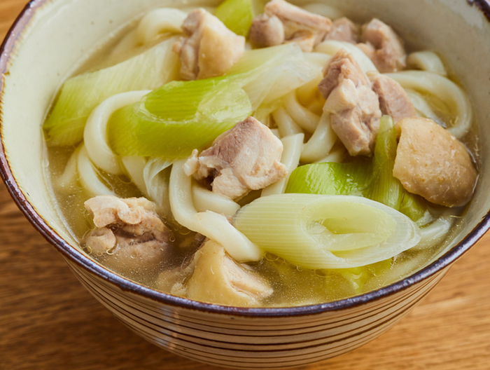 鶏肉と長ねぎの関西風うどん