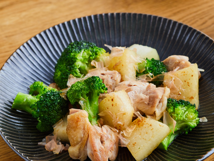 やさしい味わい 鶏肉と冬瓜の和風炒め