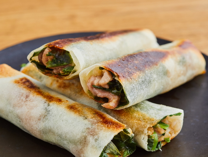 洗い物が少ない 豚こまとにらの焼き春巻き