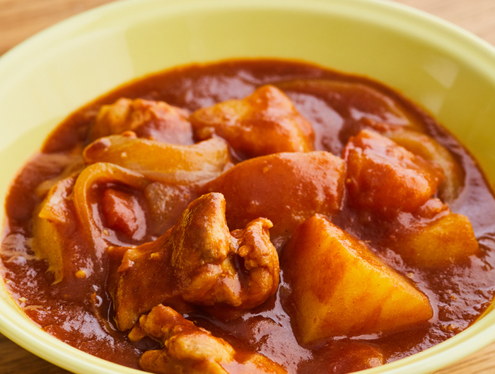 ルウ控えめでも こくうまチキンカレー