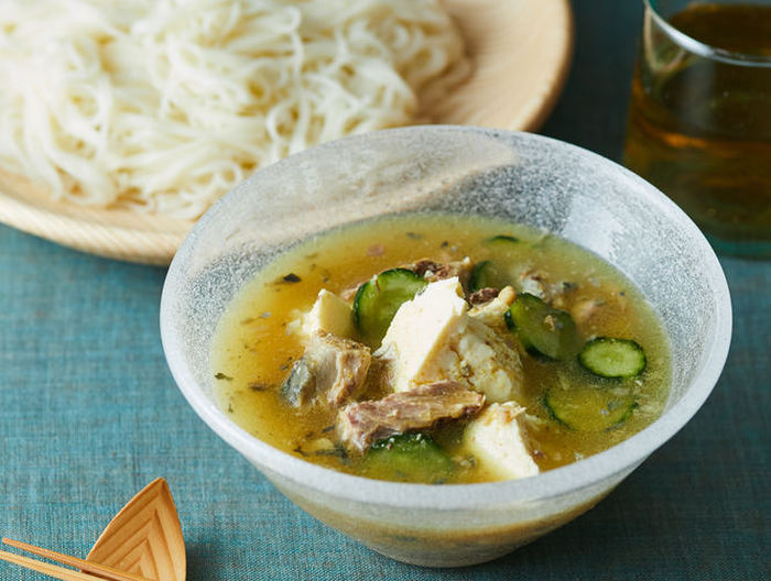 木綿豆腐とさば缶のカレー冷や汁そうめん