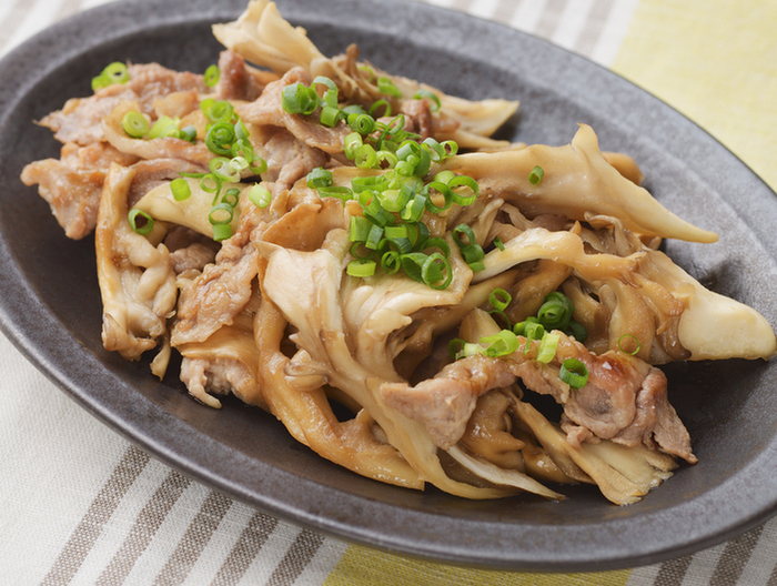 包丁いらず 豚こまと舞茸のぽん酢炒め