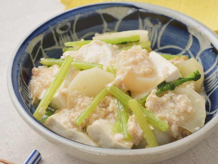 レンジで とろとろかぶと豆腐のそぼろ煮