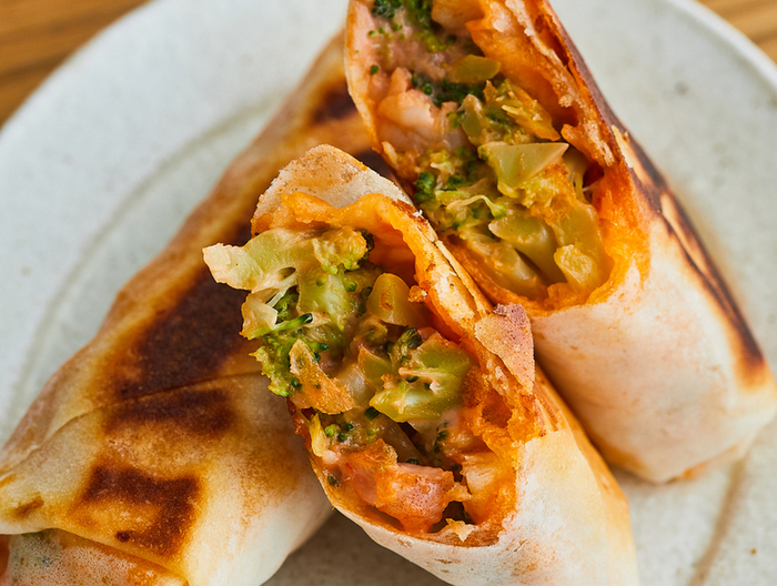 えびとブロッコリーの春巻き