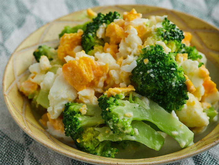 ブロッコリーと卵のサラダ