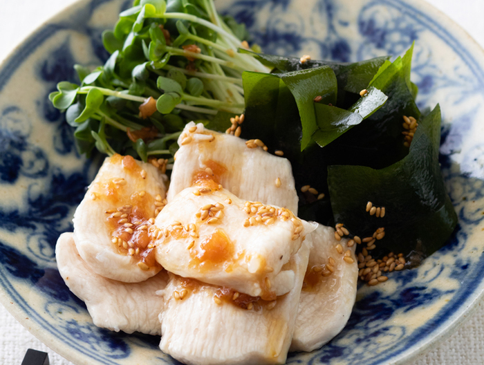 水晶鶏の梅だれ