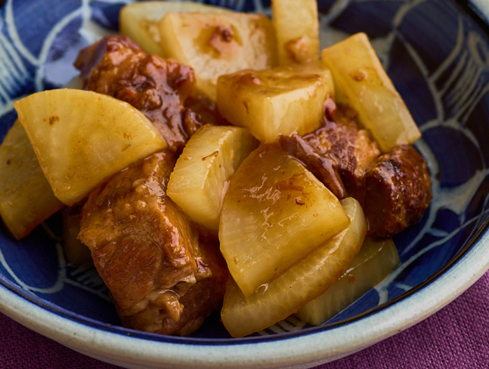 大根たっぷり豚角煮