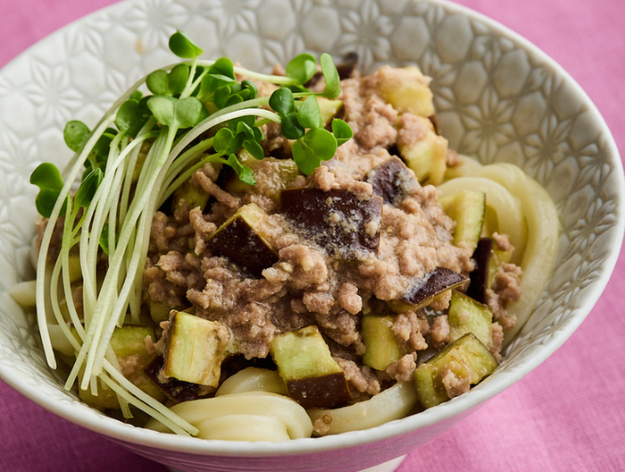 なすの肉みそうどん