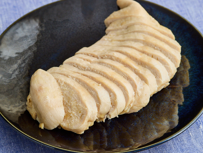 電子レンジで作るサラダチキン