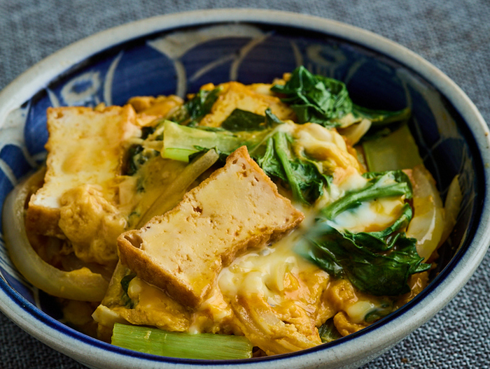 厚揚げと小松菜の卵とじ
