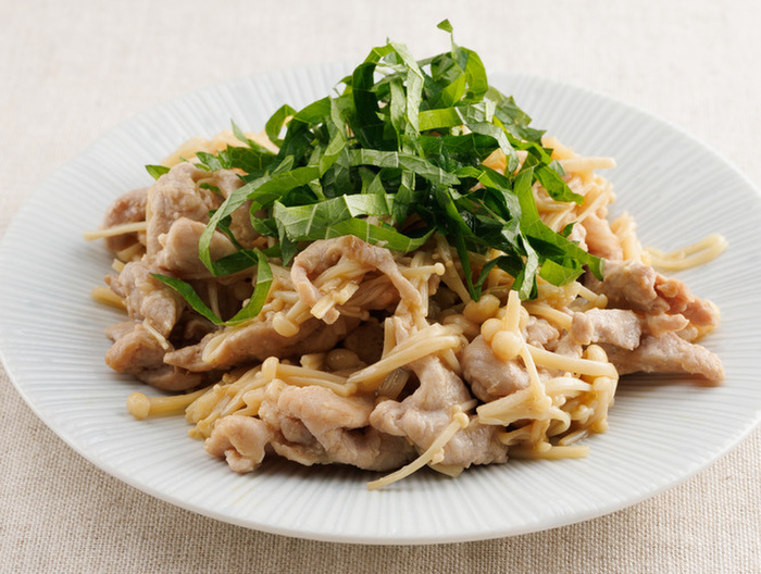 豚肉とえのきの塩麹炒め