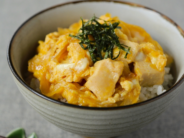 鶏胸肉で作る親子丼