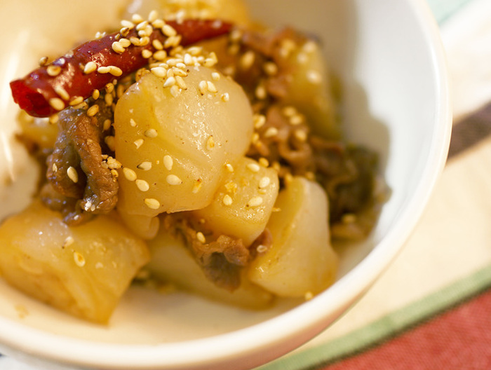 こんにゃくと牛肉のピリ辛炒め