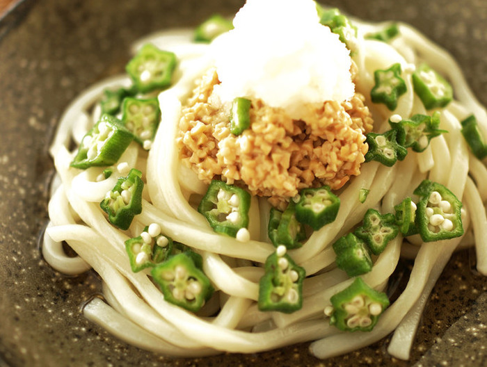 柚子胡椒 オクラ納豆のあったかうどん