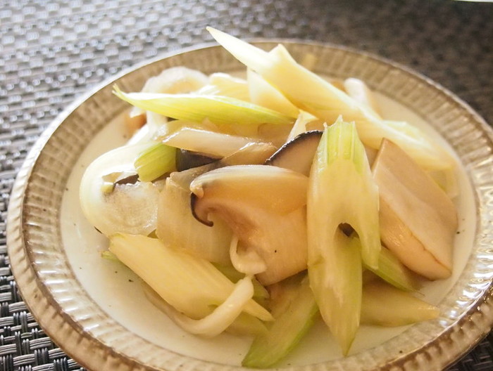 エリンギとセロリのほっとする副菜