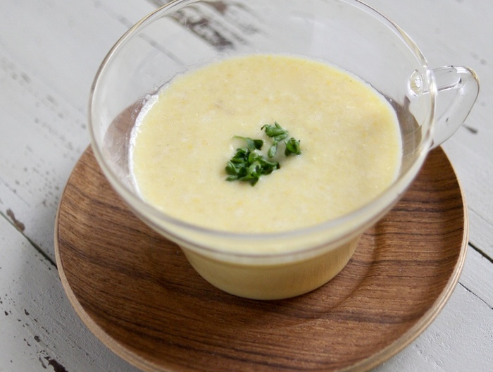 とうもろこしの冷製スープ
