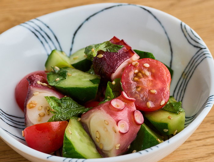 たことトマトの青じそ風味サラダ