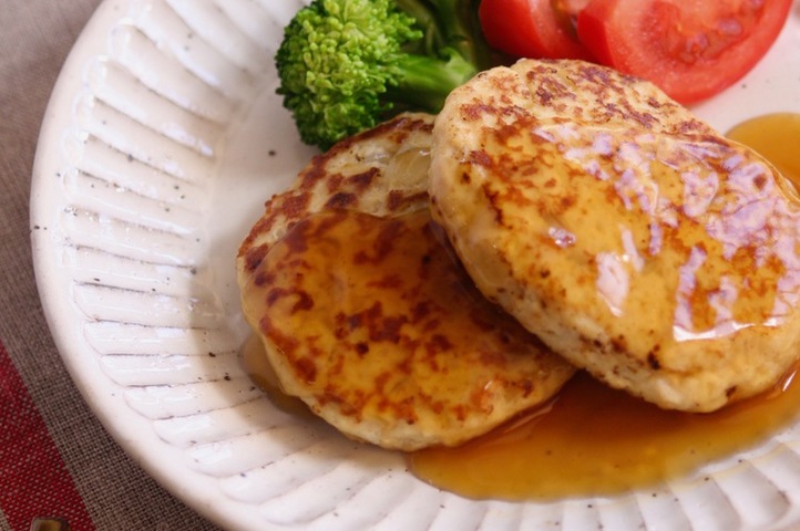 やわらか豆腐ハンバーグ　和風ソース