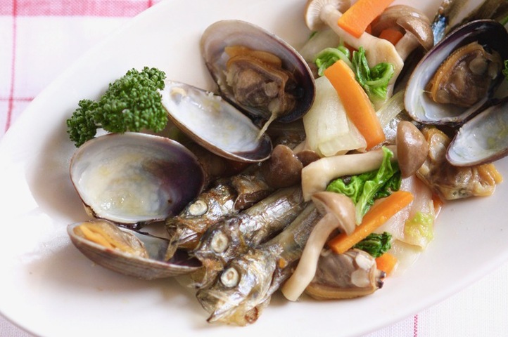 ししゃもと野菜（あさり入り）の簡単炒め料理