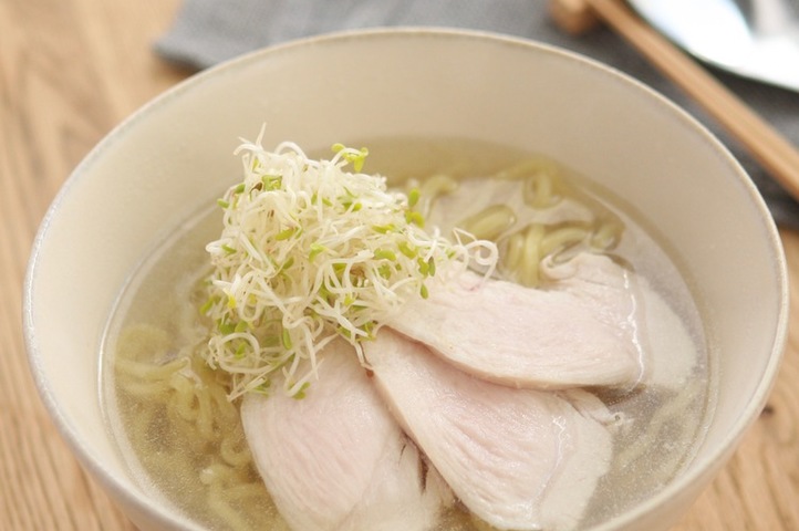 鶏塩ラーメン