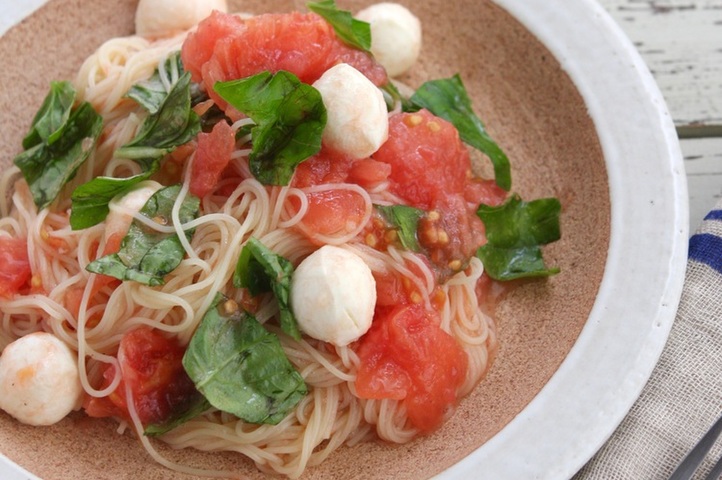トマトの冷製パスタ