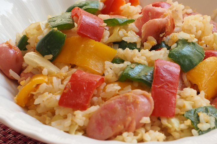 野菜たっぷりチャーハン