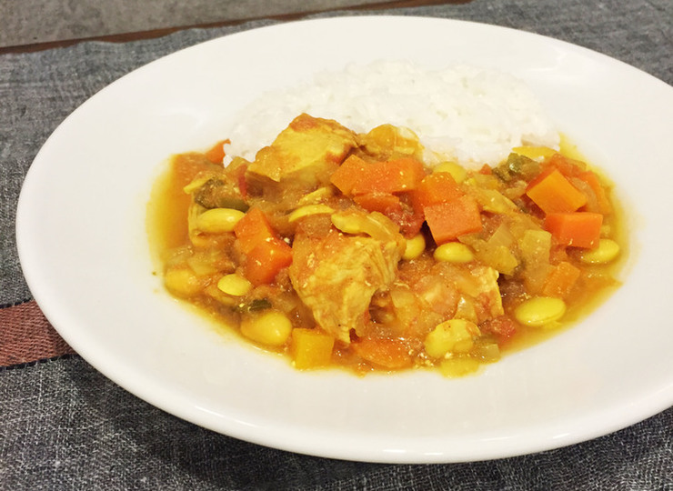 鶏むね肉と大豆のあっさりカレー