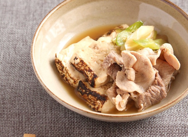 豚もも肉で作る 肉豆腐
