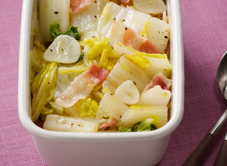 白菜とベーコンのオイル蒸し