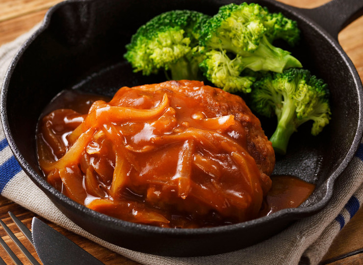 煮込みハンバーグ