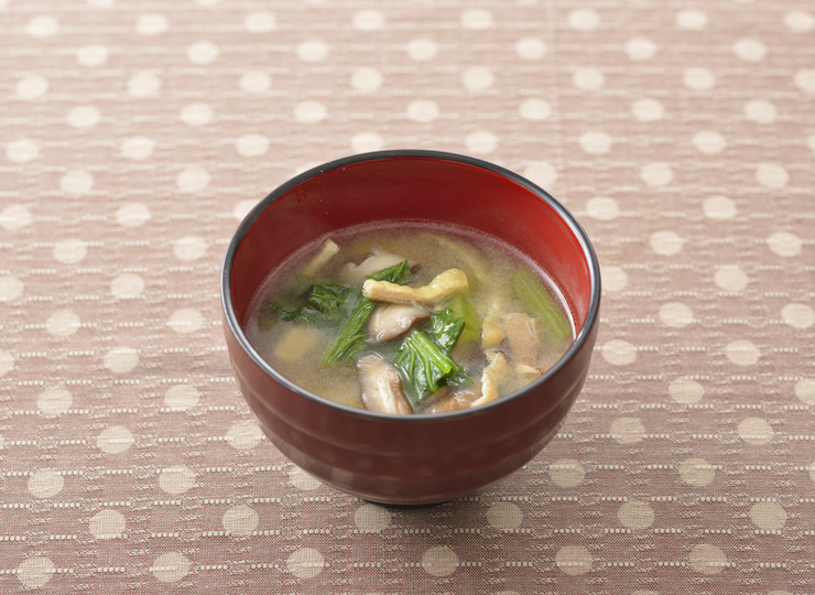 小松菜と椎茸の油揚げの味噌汁