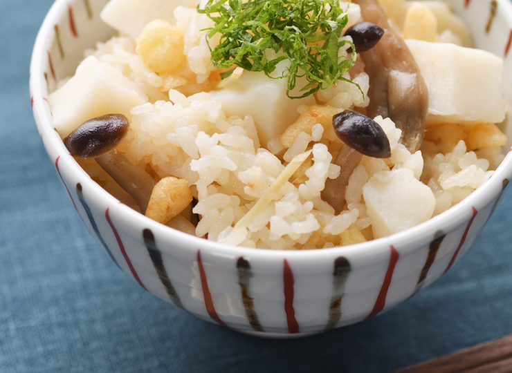 はんぺんとしめじの炊き込みごはん