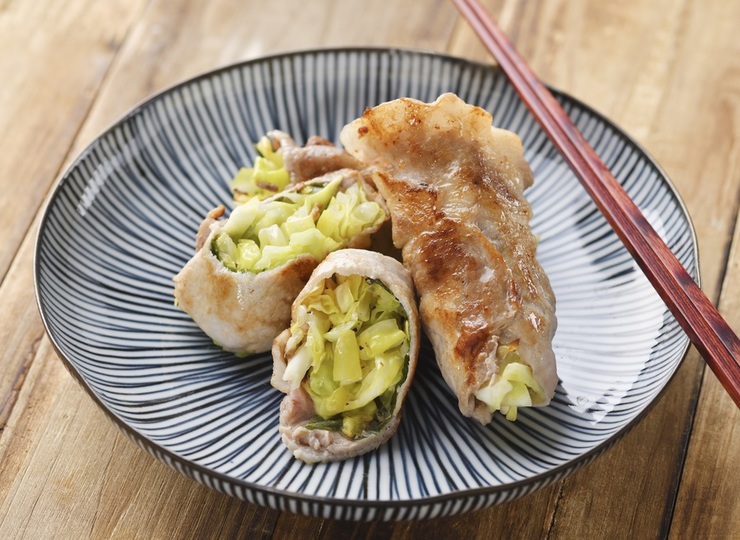 キャベツと青じその豚肉巻き