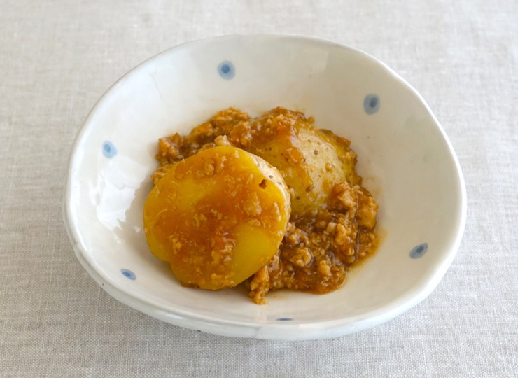 新じゃがのそぼろ煮