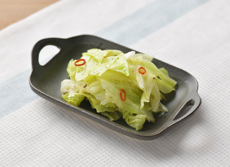 キャベツのペペロン風ホットサラダ