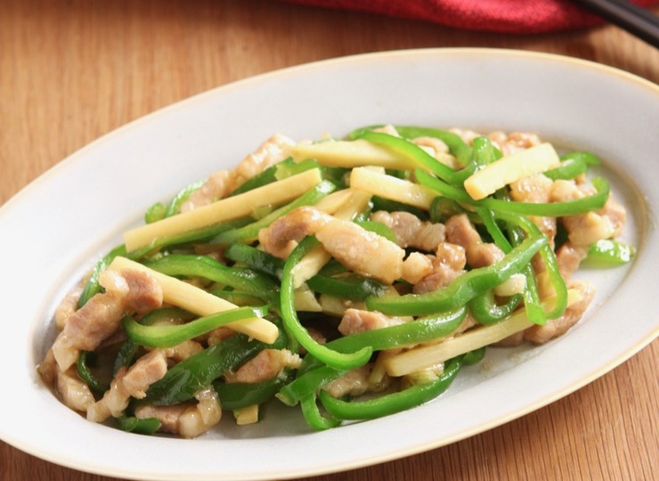 豚バラ肉で作る チンジャオロース