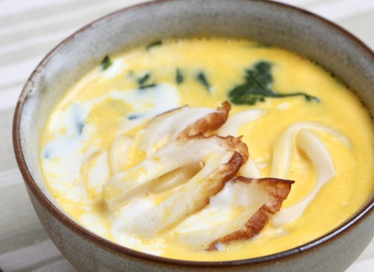 小田巻き蒸し（うどん入り茶碗蒸し）