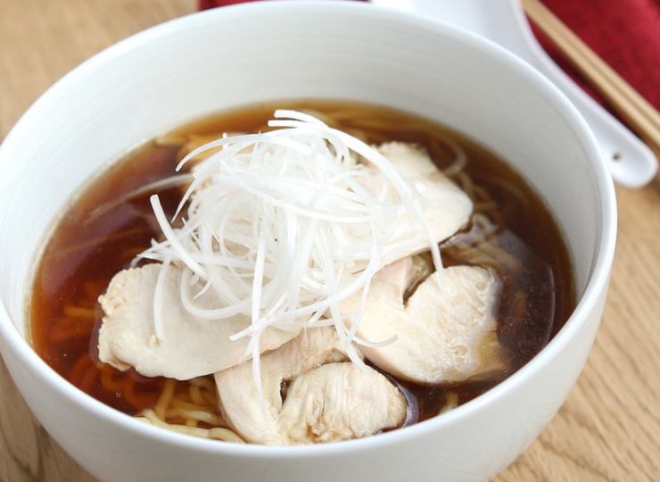 鶏しょうゆラーメン