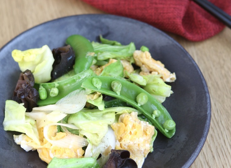 卵と春キャベツの中華炒め