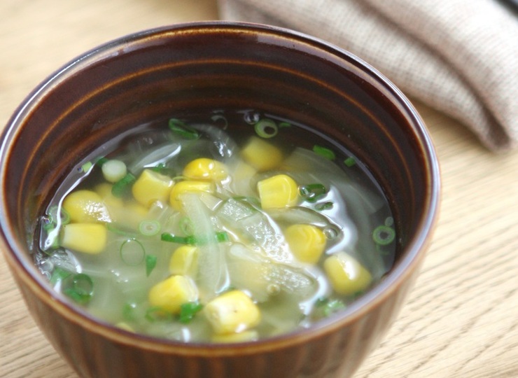 コーン入り中華スープ