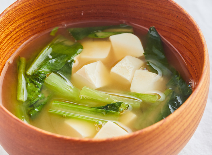 小松菜と豆腐のきな粉みそ汁