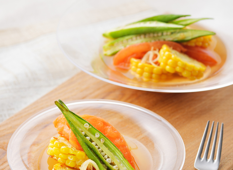 焼きとうもろこしとトマトの煮浸し