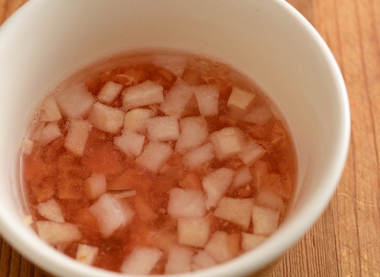 【離乳食・後期】麩とトマトのスープ