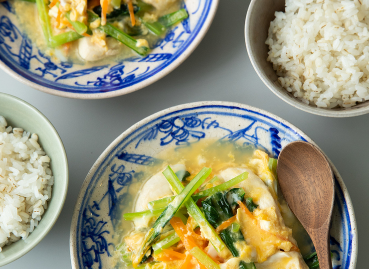 鶏むね肉と野菜の卵とじ