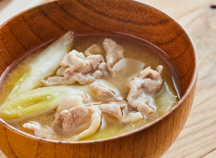 豚肉と長ねぎのみそ汁