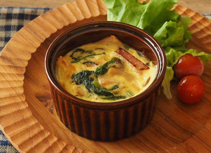 ほうれん草としめじのキッシュ