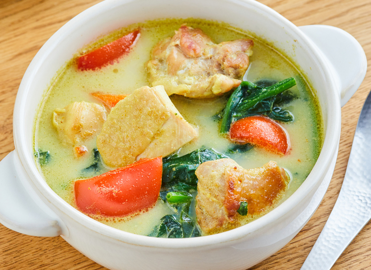 アーモンドミルクで作るグリーンカレー
