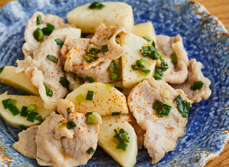 豚肉と長いものねぎぽん炒め